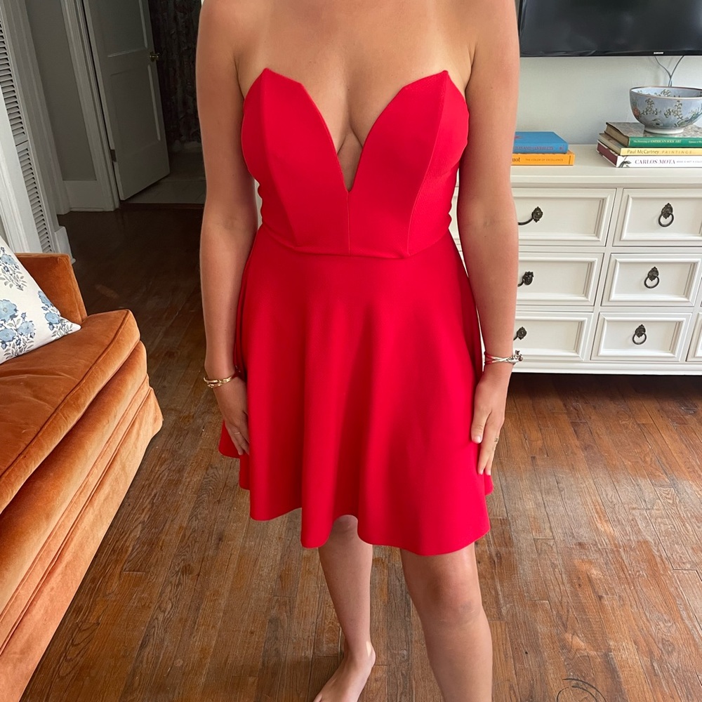 Beautiful red strapless deep v cocktail dress